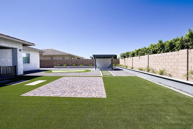 23060 E Sonoqui Boulevard, Queen Creek, AZ 85142