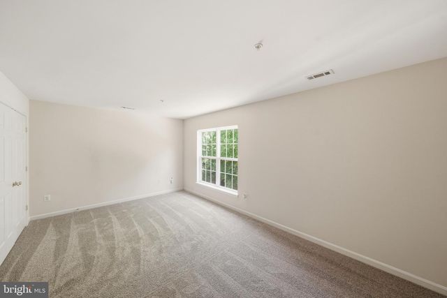 9200 FOX PARK RD, Clinton, MD 20735