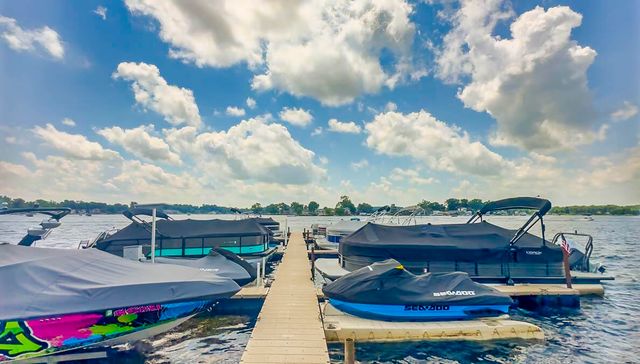 20 N Shore Drive, La Porte, IN 46350