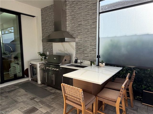 9552 Caymas TER, Naples, FL 34114