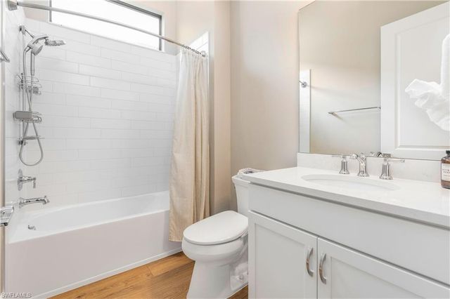 9552 Caymas TER, Naples, FL 34114