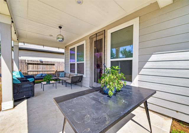 4202 Shady Palmetto Drive, Houston, TX 77068