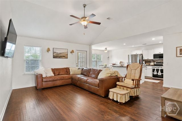 43 Farrington Circle, Guyton, GA 31312