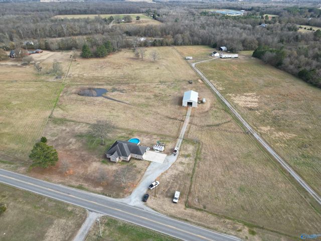 3898 Alabama Highway 101, Town Creek, AL 35672