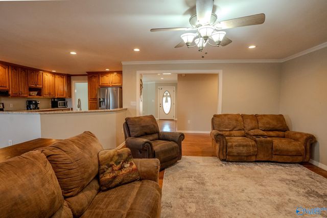 3898 Alabama Highway 101, Town Creek, AL 35672