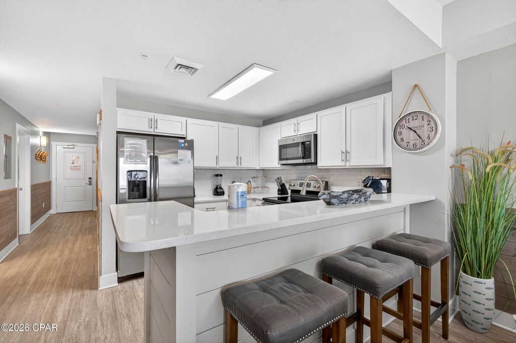 Image 10 of property listing at 15928 Front Beach Road 1911, Panama City Beach, FL 32413