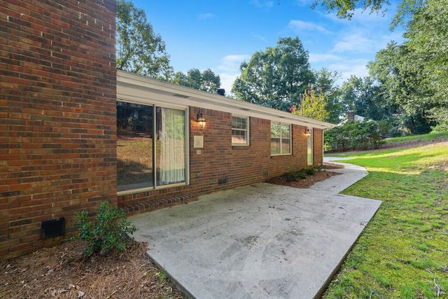 1101 Rocky Lane, Dalton, GA 30720