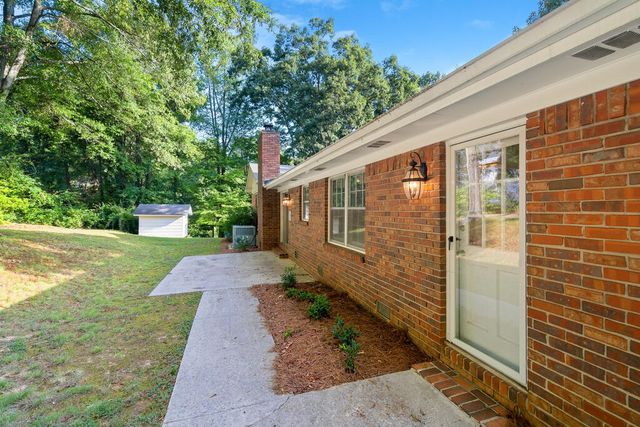 1101 Rocky Lane, Dalton, GA 30720