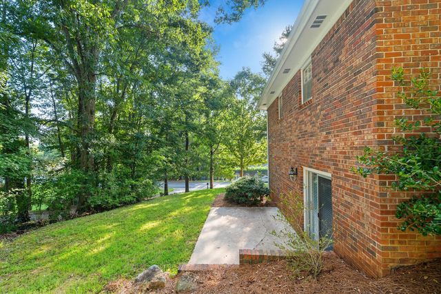 1101 Rocky Lane, Dalton, GA 30720