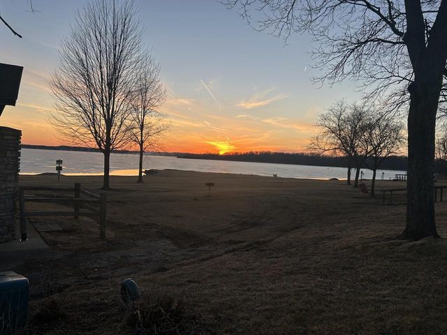 7219 284th AVENUE, Salem, WI 53168