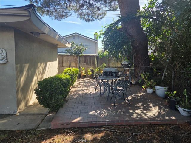 4410 E Centralia, Long Beach, CA 90808