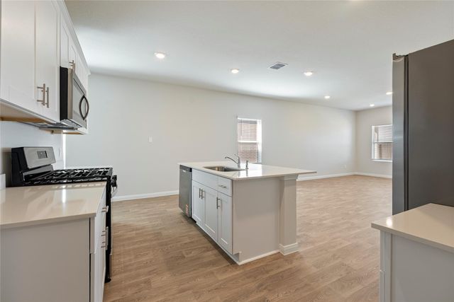 433 NEW ALBANY LN, San Marcos, TX 78666