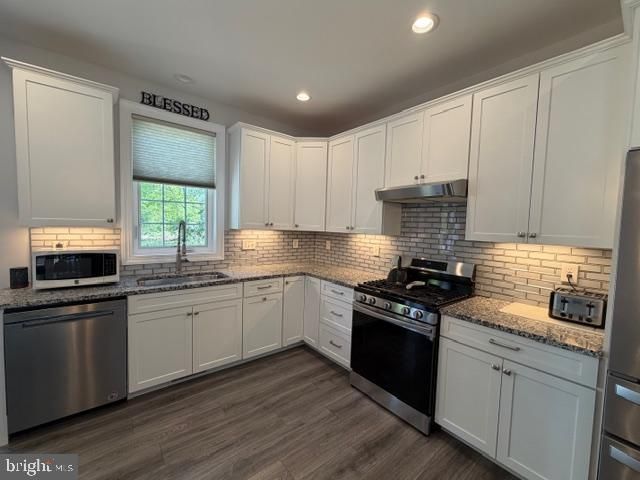 209 3RD ST, Crumpton, MD 21628
