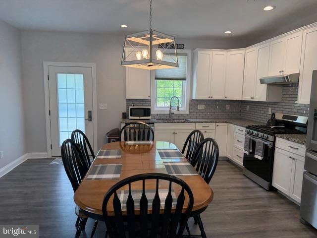 209 3RD ST, Crumpton, MD 21628