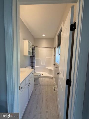 209 3RD ST, Crumpton, MD 21628