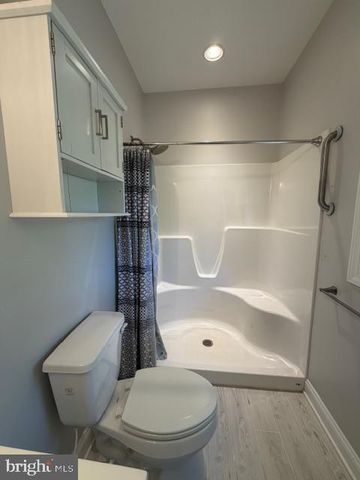 209 3RD ST, Crumpton, MD 21628
