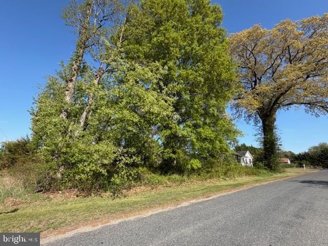 209 3RD ST, Crumpton, MD 21628