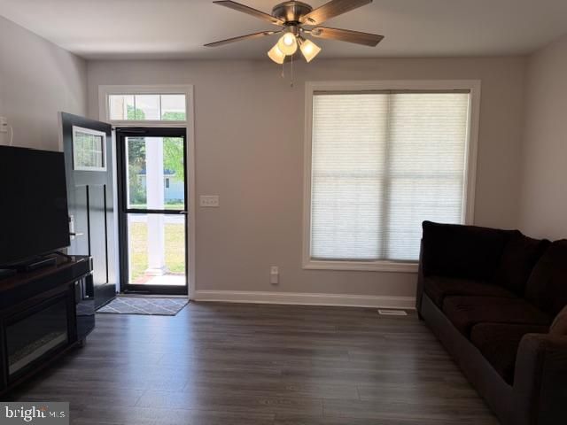 209 3RD ST, Crumpton, MD 21628
