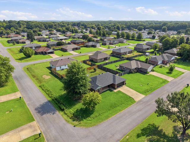 3300 Antietam Drive, Conway, AR 72032