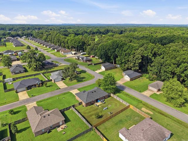3300 Antietam Drive, Conway, AR 72032