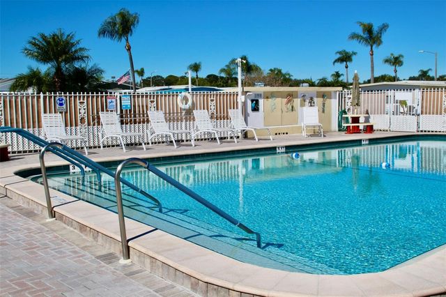 82277 2ND AVENUE N 277, Pinellas Park, FL 33781