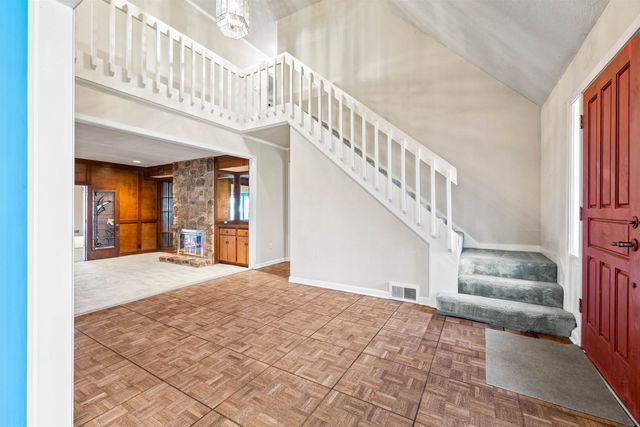 1342 FOX GRAPE CV, Germantown, TN 38138