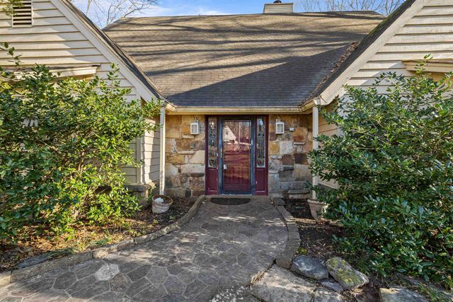1342 FOX GRAPE CV, Germantown, TN 38138