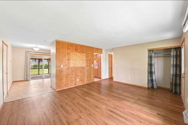 6286 Fairfax Trail, Warsaw, MN 55087