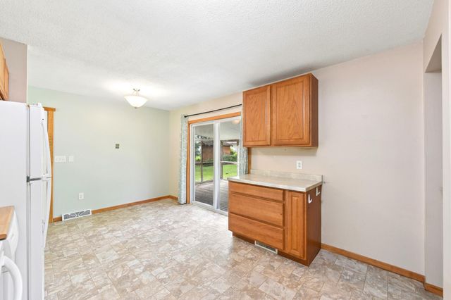 6286 Fairfax Trail, Warsaw, MN 55087