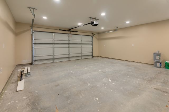 1200 S Vicksburg Street, Marion, IL 62959