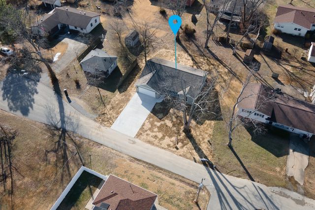 1200 S Vicksburg Street, Marion, IL 62959