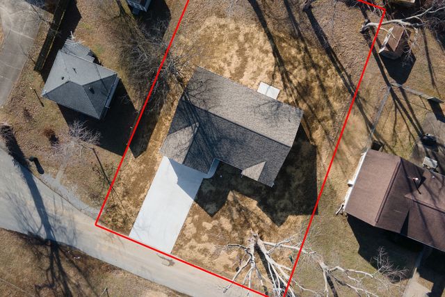 1200 S Vicksburg Street, Marion, IL 62959