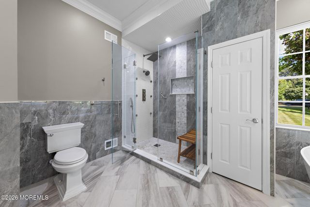 3 Halecrest Court, Freehold, NJ 07728