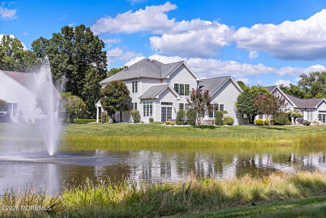 3 Halecrest Court, Freehold, NJ 07728