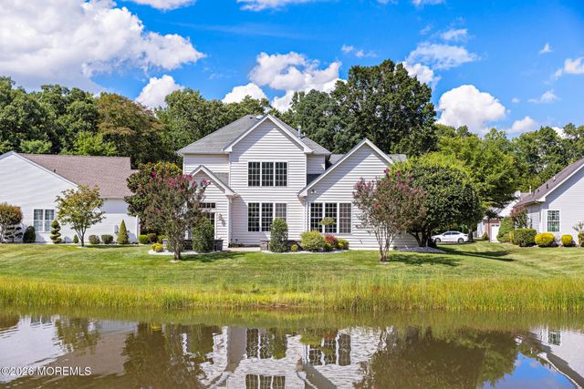 3 Halecrest Court, Freehold, NJ 07728