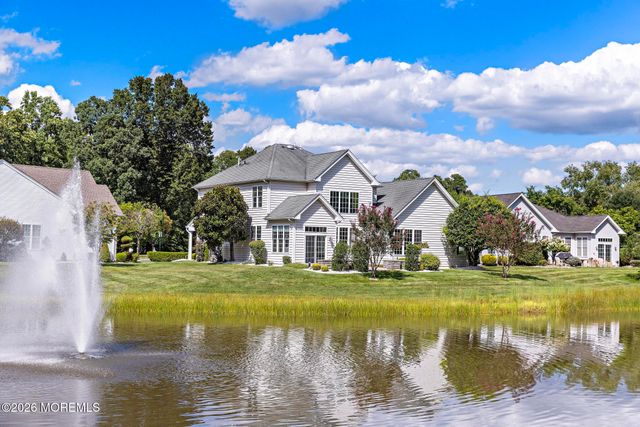 3 Halecrest Court, Freehold, NJ 07728