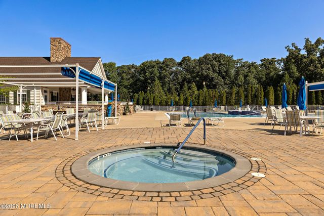 3 Halecrest Court, Freehold, NJ 07728