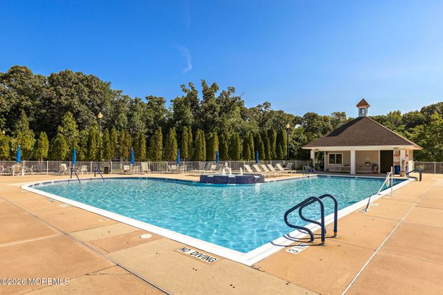 3 Halecrest Court, Freehold, NJ 07728