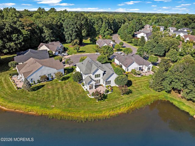 3 Halecrest Court, Freehold, NJ 07728