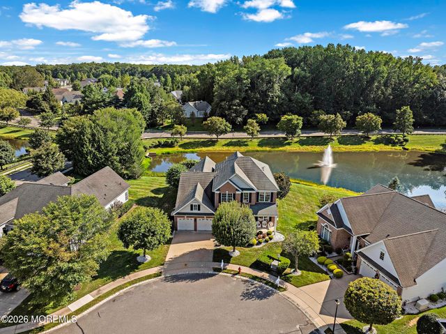 3 Halecrest Court, Freehold, NJ 07728