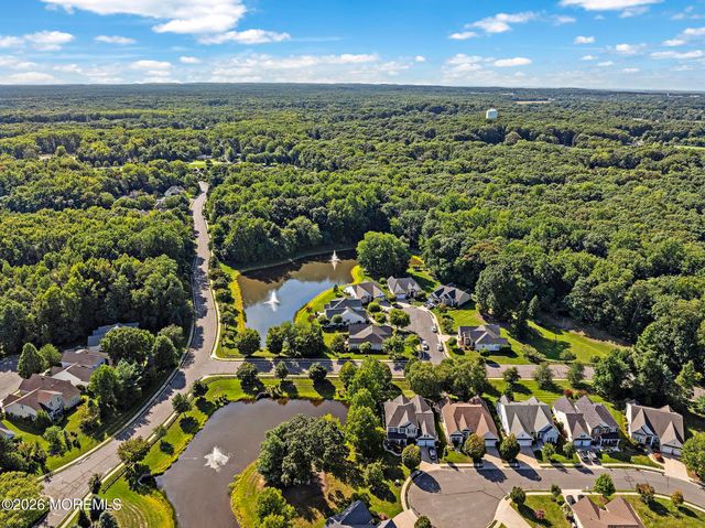 3 Halecrest Court, Freehold, NJ 07728