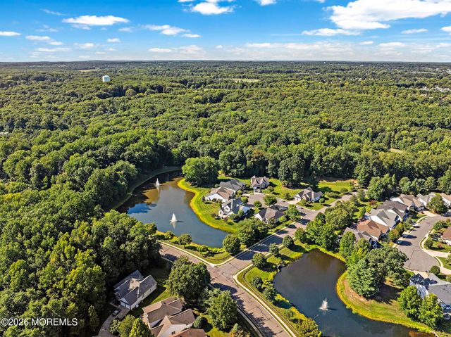 3 Halecrest Court, Freehold, NJ 07728