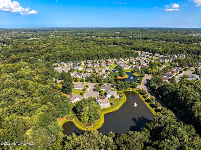3 Halecrest Court, Freehold, NJ 07728
