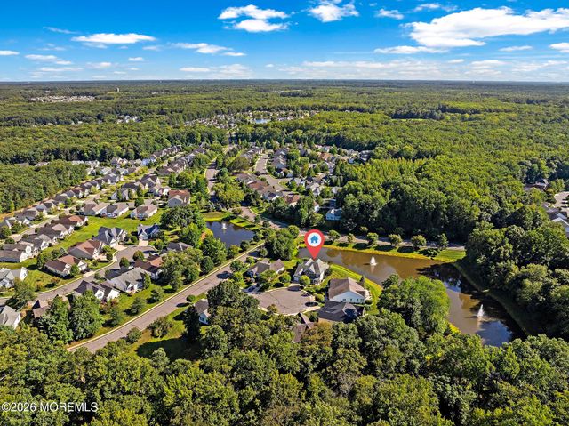 3 Halecrest Court, Freehold, NJ 07728