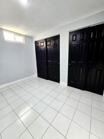 5940 Kenneth Avenue, Cincinnati, OH 45224