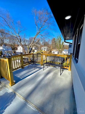 5940 Kenneth Avenue, Cincinnati, OH 45224