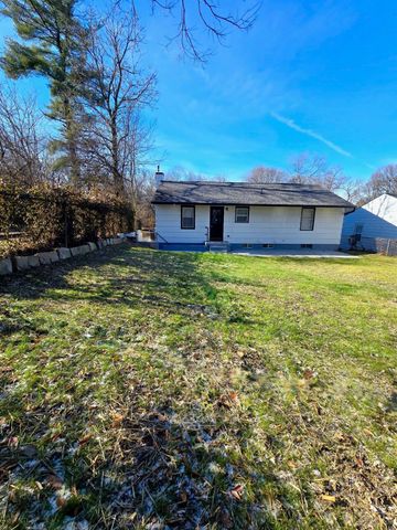 5940 Kenneth Avenue, Cincinnati, OH 45224