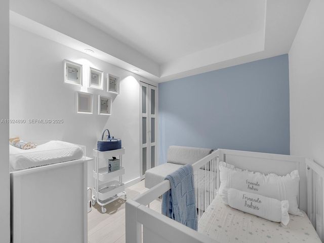 151 SE 15th Rd 501, Miami, FL 33129