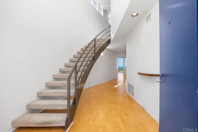 160 Solana Point Circle, Solana Beach, CA 92075