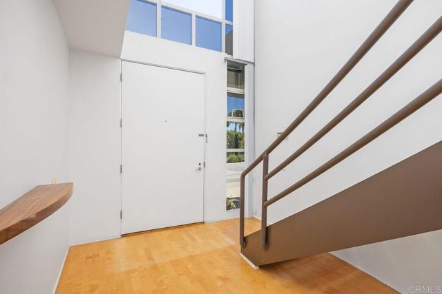160 Solana Point Circle, Solana Beach, CA 92075